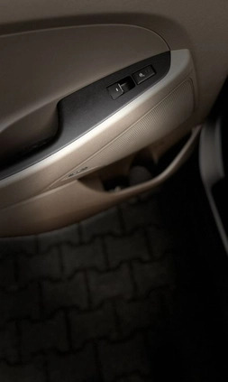Hyundai Tucson cena 93900 przebieg: 95680, rok produkcji 2018 z Bydgoszcz małe 277